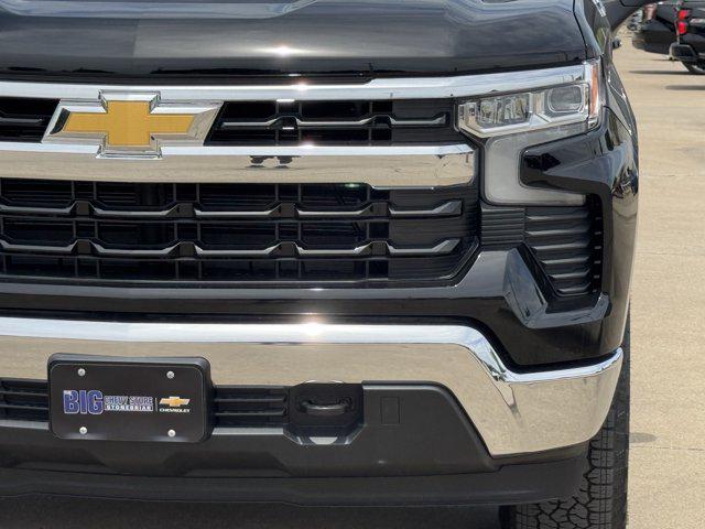 2026 Chevrolet Silverado 1500 4WD Crew Cab Standard Bed LT