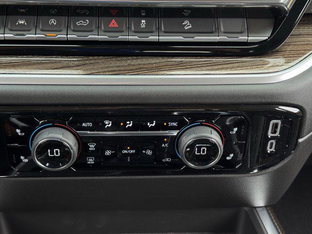 2026 Chevrolet Silverado 1500 4WD Crew Cab Standard Bed LT