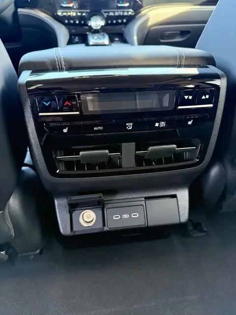 2026 Acura MDX Advance Package