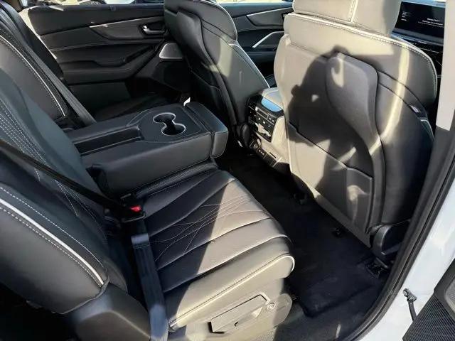 2026 Acura MDX Advance Package
