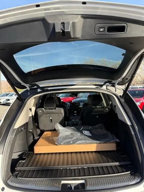 2026 Acura MDX Advance Package