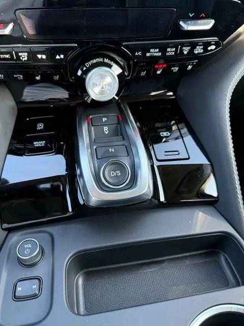2026 Acura MDX Advance Package