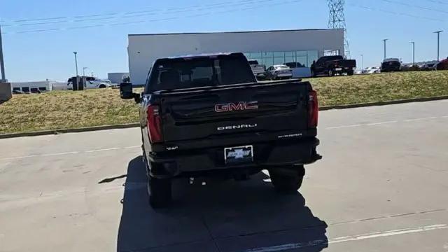 2024 GMC Sierra 2500HD Denali