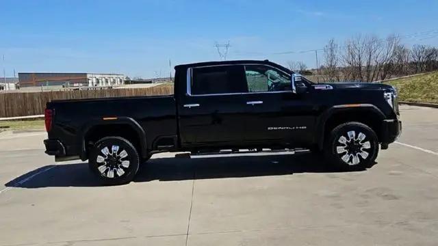 2024 GMC Sierra 2500HD Denali