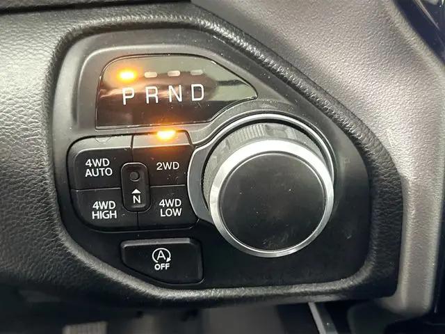 2023 Ram 1500 Big Horn Crew Cab 4x4 5'7" Box