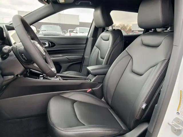 2026 Jeep Compass Limited Altitude