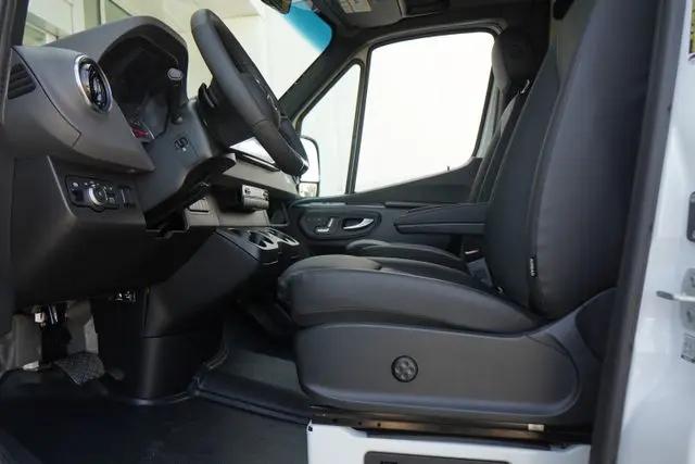 2026 Mercedes-Benz Sprinter 2500 High Roof 4-Cyl Diesel HO