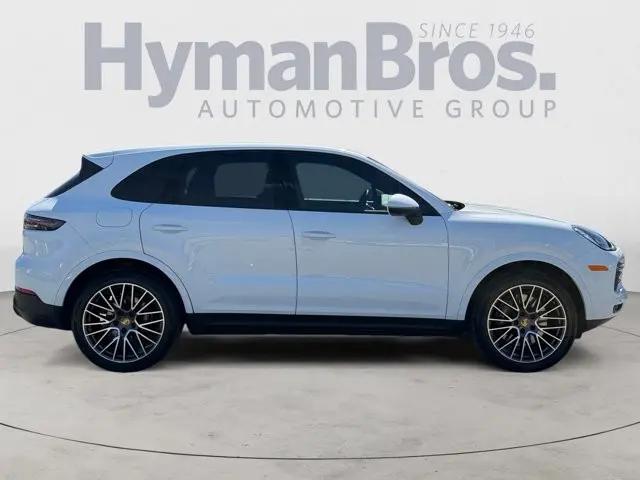 2022 Porsche Cayenne Platinum Edition