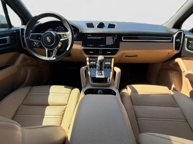 2022 Porsche Cayenne Platinum Edition