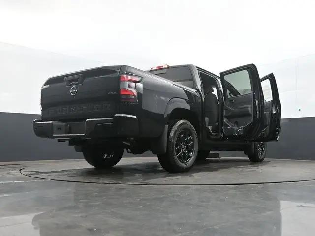 2026 Nissan Frontier Crew Cab SV 4x4