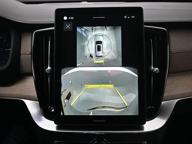 2026 Volvo XC90 Plug-In Hybrid Plus, T8 AWD, Electric/Gasoline, Bright, 7 Seats