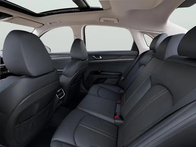 2026 Kia K5 EX