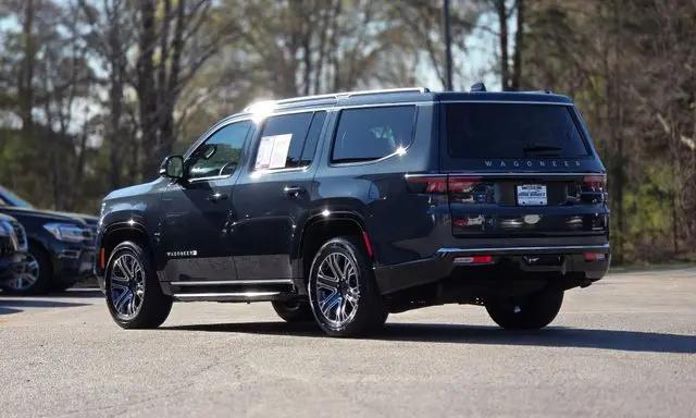 2024 Jeep Wagoneer Series II 4x2