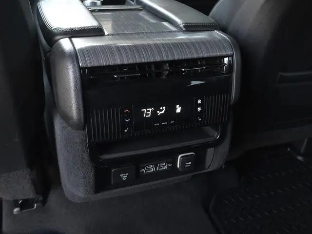 2024 Jeep Wagoneer Series II 4x2
