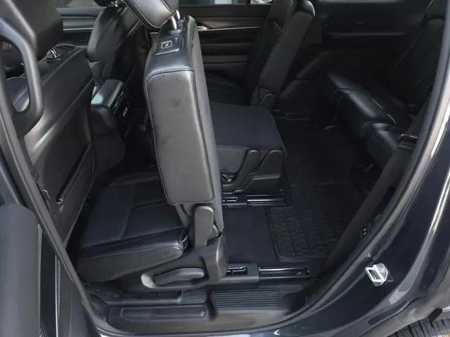 2024 Jeep Wagoneer Series II 4x2