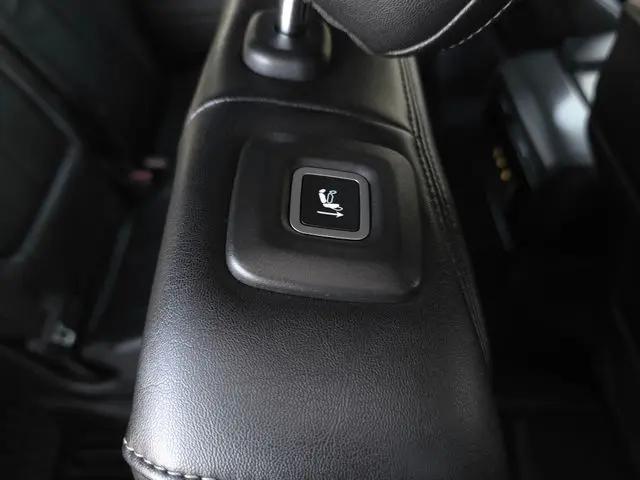 2024 Jeep Wagoneer Series II 4x2