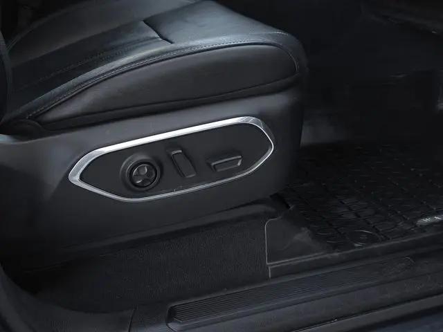 2024 Jeep Wagoneer Series II 4x2