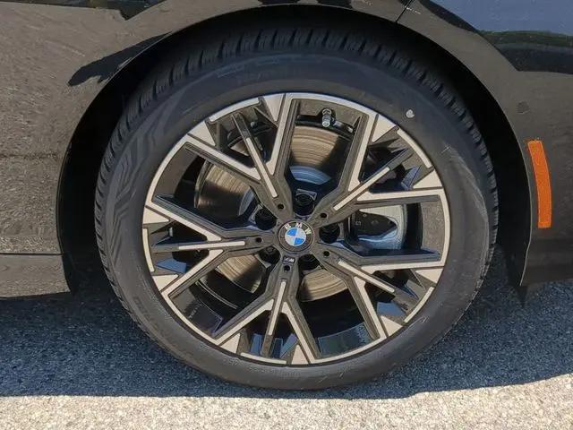 2026 BMW Coupe xDrive