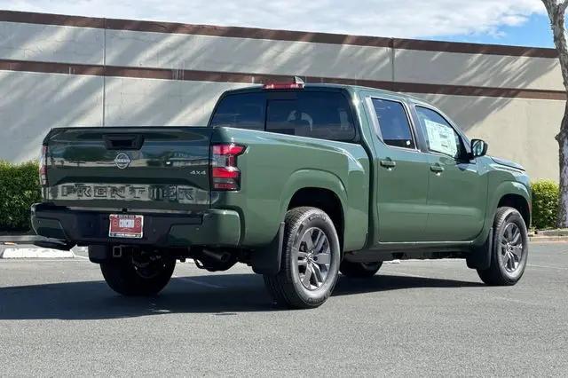 2026 Nissan Frontier Crew Cab Long Bed SV 4x4