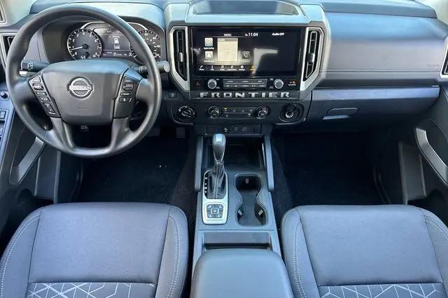 2026 Nissan Frontier Crew Cab Long Bed SV 4x4