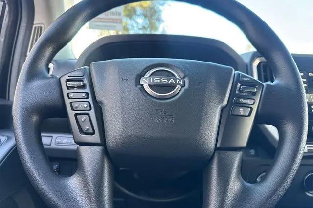 2026 Nissan Frontier Crew Cab Long Bed SV 4x4