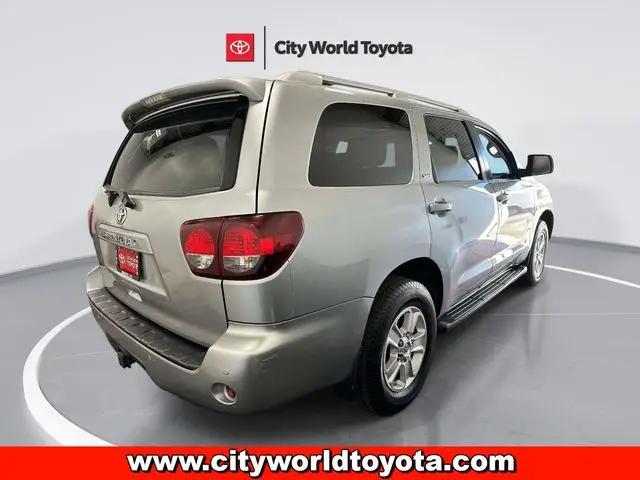 2018 Toyota Sequoia SR5