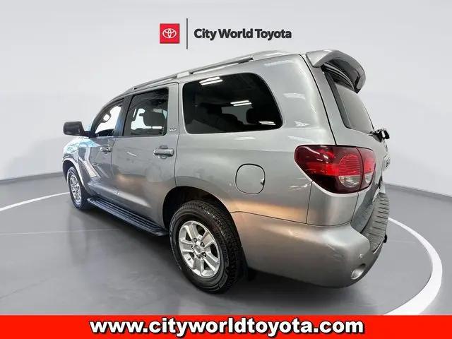 2018 Toyota Sequoia SR5
