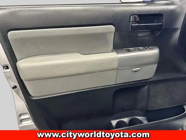 2018 Toyota Sequoia SR5