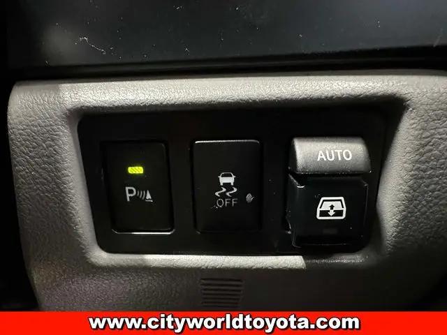 2018 Toyota Sequoia SR5