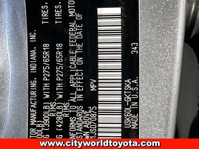 2018 Toyota Sequoia SR5
