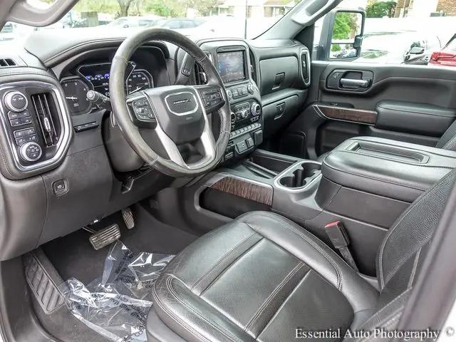 2022 GMC Sierra 2500HD 4WD Crew Cab Standard Bed Denali