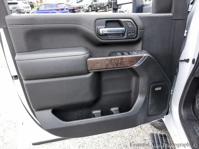 2022 GMC Sierra 2500HD 4WD Crew Cab Standard Bed Denali