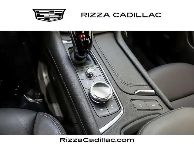 2022 Cadillac XT5 AWD Luxury