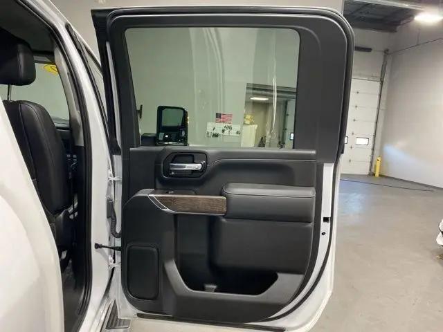 2020 GMC Sierra 3500HD 4WD Crew Cab Standard Bed Denali