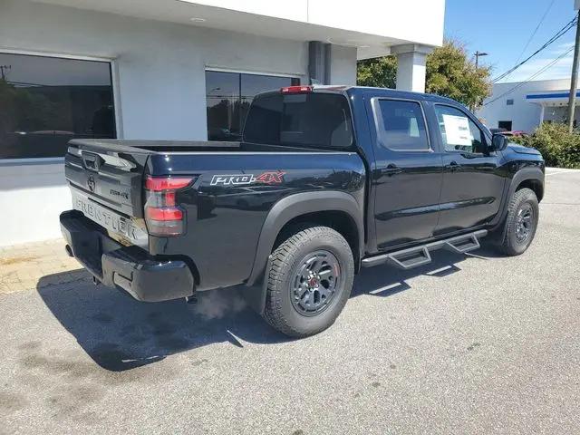 2026 Nissan Frontier Crew Cab PRO-4X 4x4