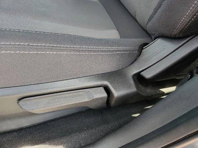 2025 Subaru Crosstrek 2.0i