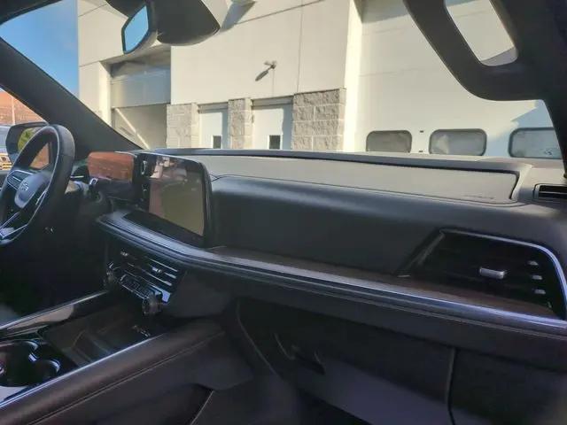 2025 Chevrolet Tahoe 4WD Z71