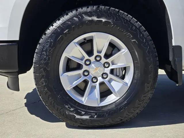 2025 Chevrolet Silverado 1500 4WD Regular Cab Long Bed WT