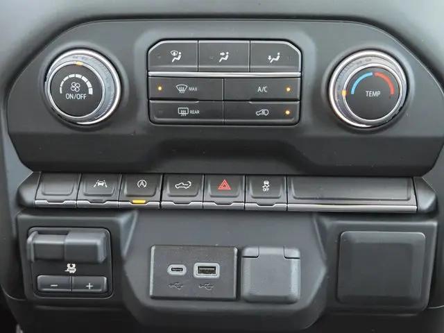 2025 Chevrolet Silverado 1500 4WD Regular Cab Long Bed WT