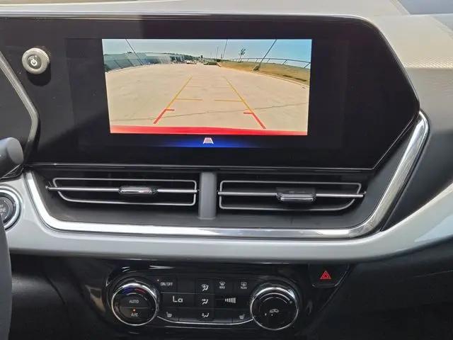 2026 Chevrolet Trax FWD LT
