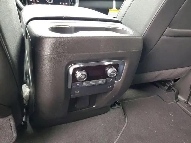 2026 GMC Yukon 2WD Elevation