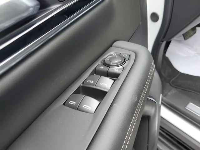 2026 GMC Yukon 2WD Elevation