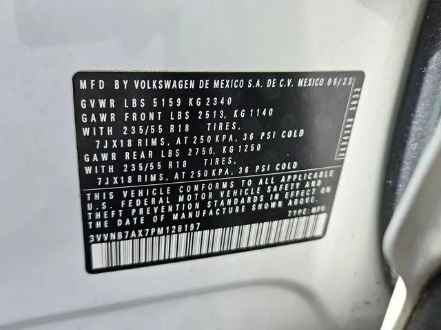 2023 Volkswagen Tiguan 2.0T SE