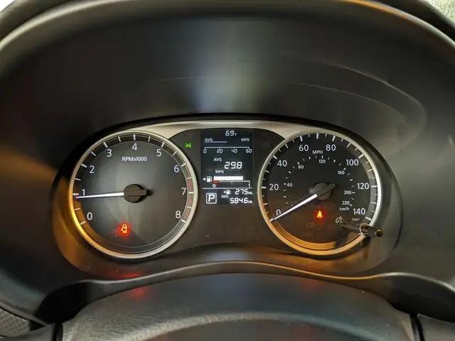 2025 Nissan Kicks S