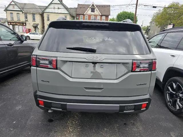 2026 Jeep Cherokee Laredo 4x4
