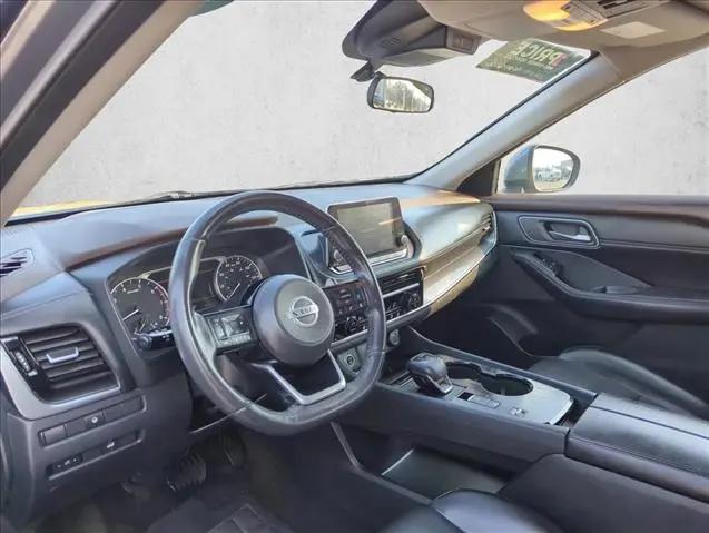 2021 Nissan Rogue SV FWD