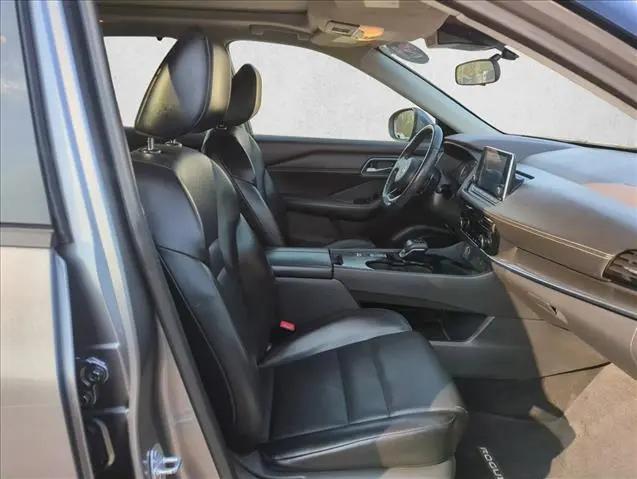 2021 Nissan Rogue SV FWD