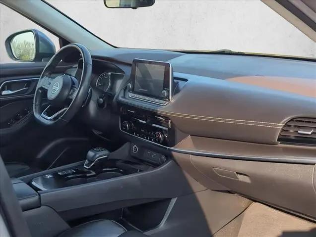 2021 Nissan Rogue SV FWD