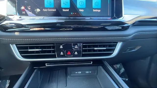 2026 Volkswagen Atlas Cross Sport SE with Technology