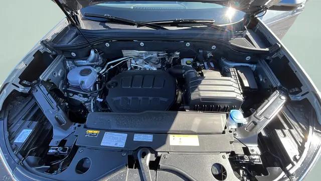 2026 Volkswagen Atlas Cross Sport SE with Technology